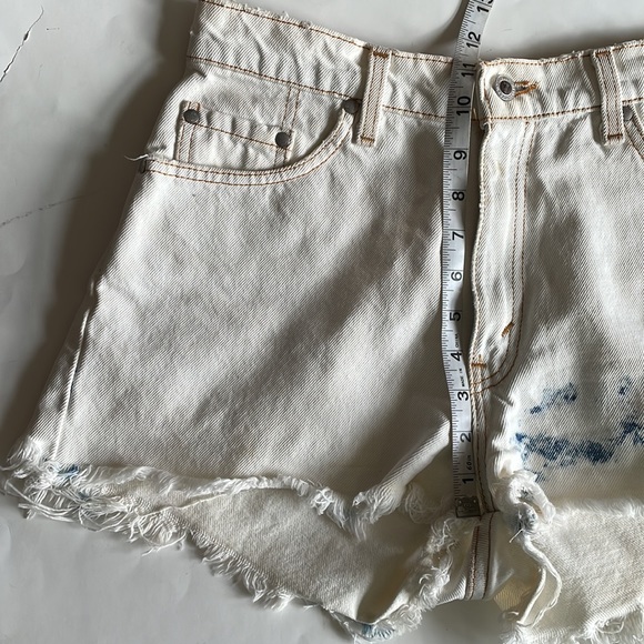 Vintage Levis 630 Silver Tab Frayed High Rise Bleached White Jean Short sz 11/12 - Picture 8 of 10
